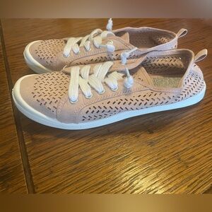 Maurices Blush Perforated Slip-On Sneakers